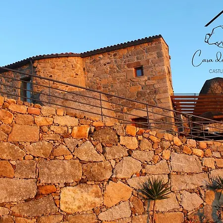 Casa Do Penedo Castle House Ferienhaus