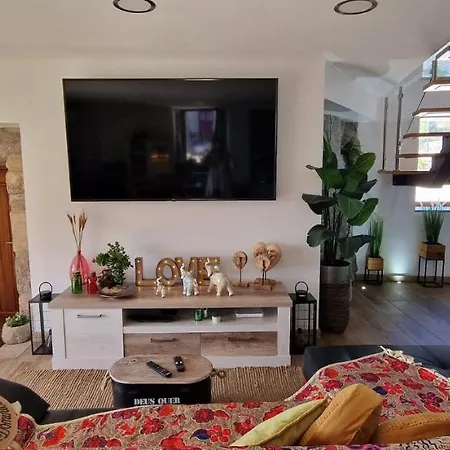 Casa Do Penedo Castle House Holiday home Linhares (Guarda)