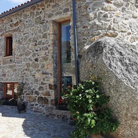 Holiday home Casa Do Penedo Castle House Linhares (Guarda)