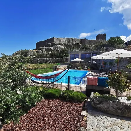 Casa Do Penedo Castle House Holiday home *