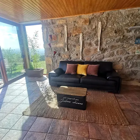 Casa Do Penedo Castle House Feriehus