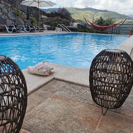 Casa Do Penedo Castle House Ferienhaus Linhares (Guarda)