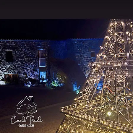 Casa Do Penedo Castle House Ferienhaus