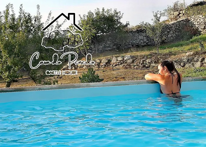 Casa Do Penedo Castle House 別荘 *