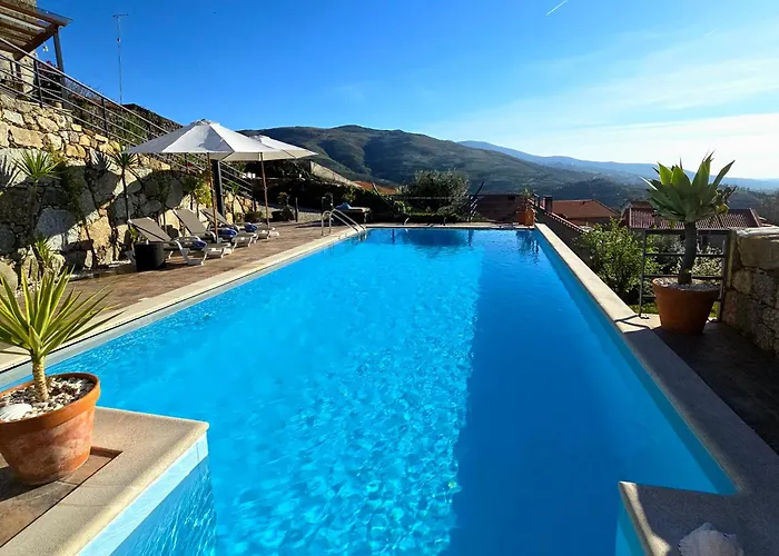 Casa Do Penedo Castle House 別荘 *